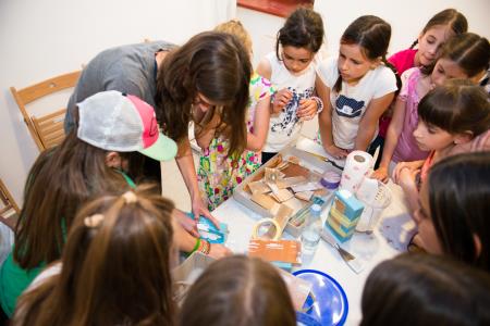 Delavnica Activity ali aktivno spoznavanje muzeja foto Miha Dolenc, 18. maj 2015